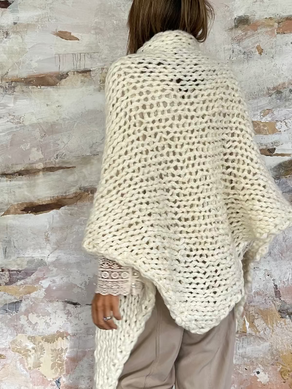chales de mohair tejidos a mano en Barcelona de Maas Colors