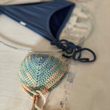 Bikini de ganchillo hecho a mano combinado con braguita de lycra de Maas Colors
