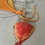 bikini de ganchillo hecho a mano con braguita de lycra de Maas Colors