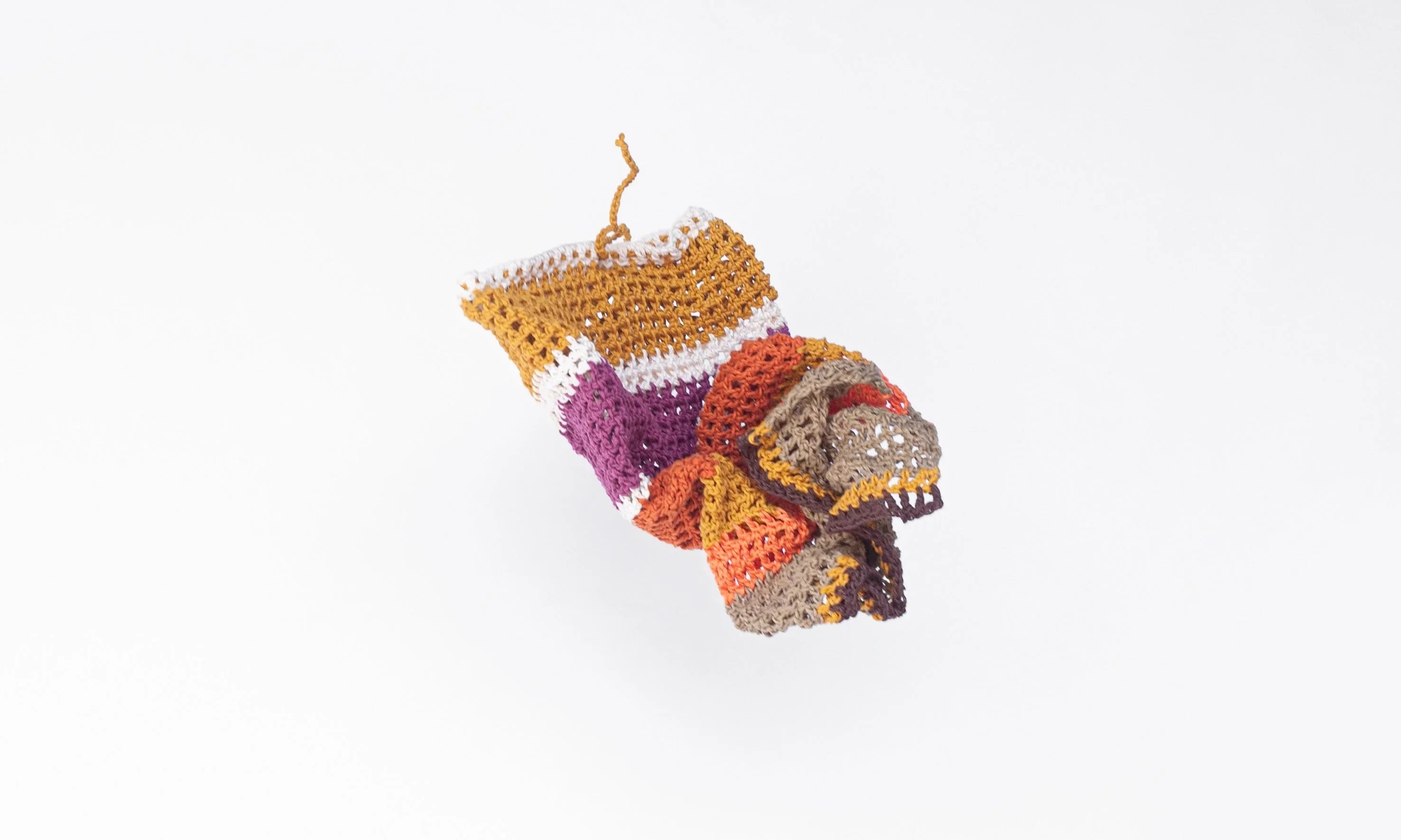 Faldas de ganchillo hechas a mano en Barcelona de Maas Colors 