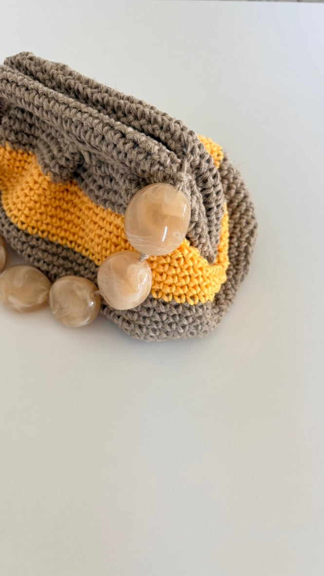 Bolso de mano  → Bolso artesanal de lino natural color amarillo -  Maas Colors