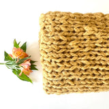 chales de mohair tejidos a mano en Barcelona de Maas Colors