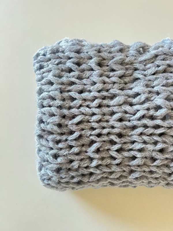 chales de mohair tejidos a mano en Barcelona de Maas Colors