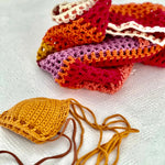 bikini de ganchillo hecho a mano con braguita de lycra de Maas Colors