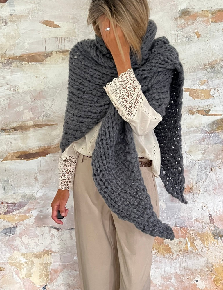 chales de mohair tejidos a mano en Barcelona de Maas Colors