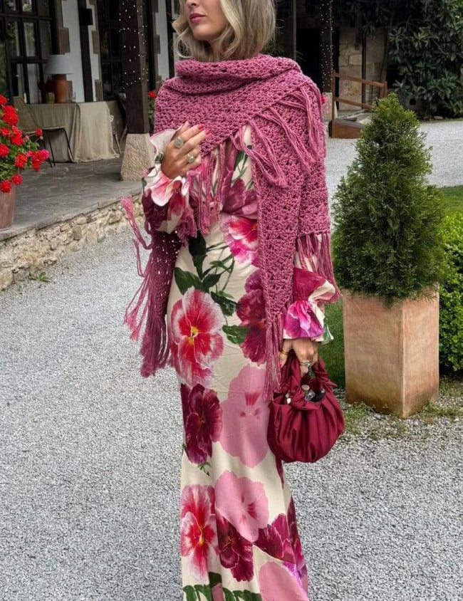 Chal de ganchillo color malva  de algodón orgánico tejido a mano en Barcelona de Maas Colors clienta