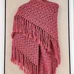 Chal de crochet color malva de lana vegana tejido a mano en Barcelona de Maas Colors 