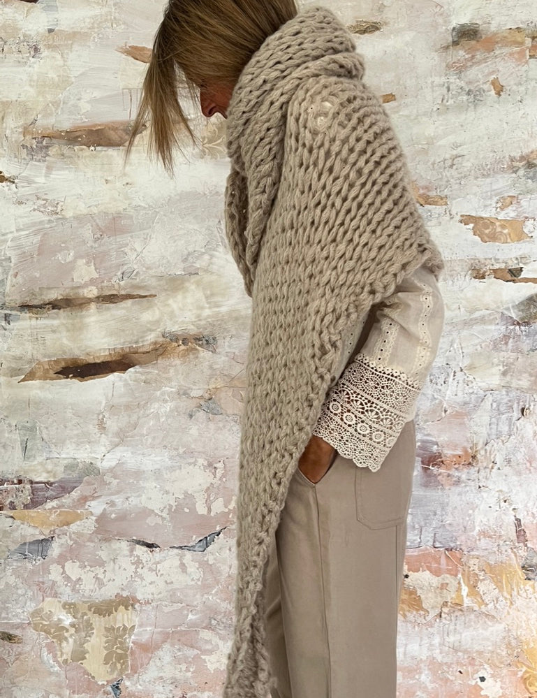 chales de mohair tejidos a mano en Barcelona de Maas Colors