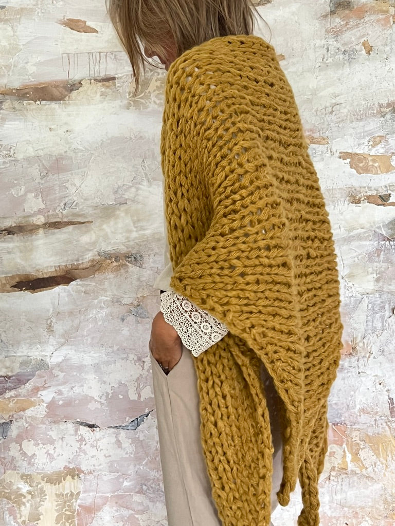 chales de mohair tejidos a mano en Barcelona de Maas Colors